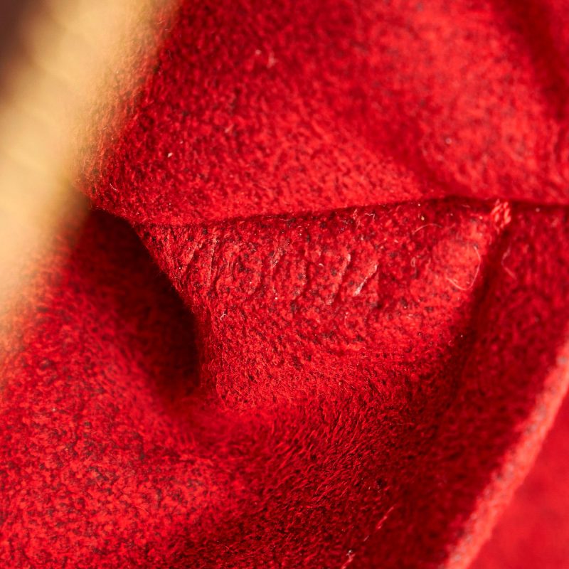 Louis Vuitton Monogram Coussin GM (SHG-X5wrOm) - Image 7