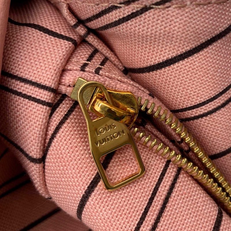Louis Vuitton Monogram Empreinte Sorbonne Backpack (SHG-HK9Keo) - Image 10