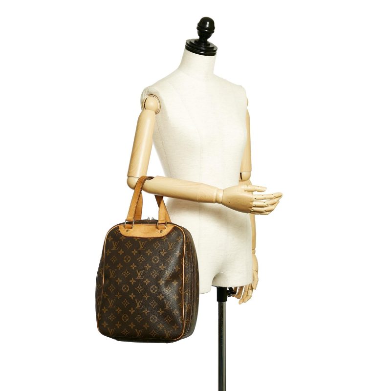 Louis Vuitton Monogram Excursion (SHG-31777) - Image 4