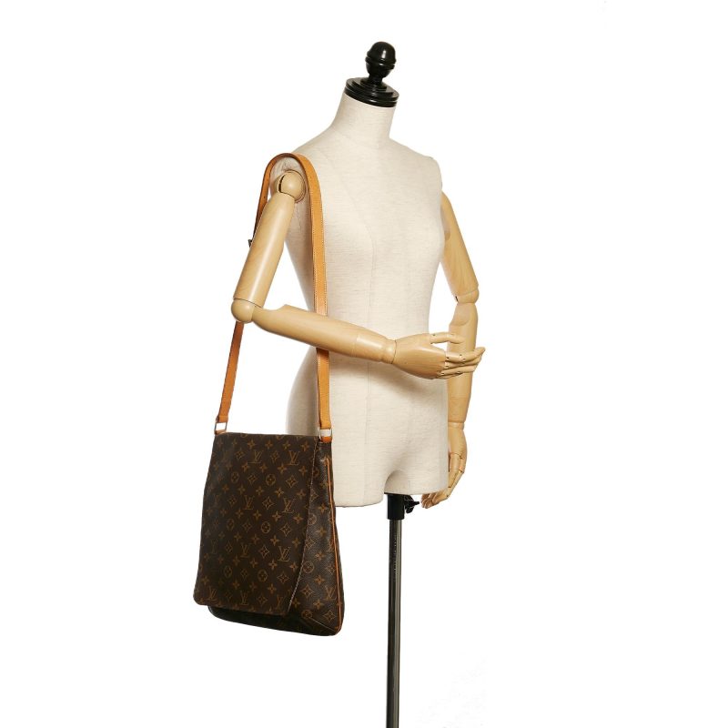 Louis Vuitton Monogram GM Musette Salsa Long Strap (SHG-35573) - Image 4