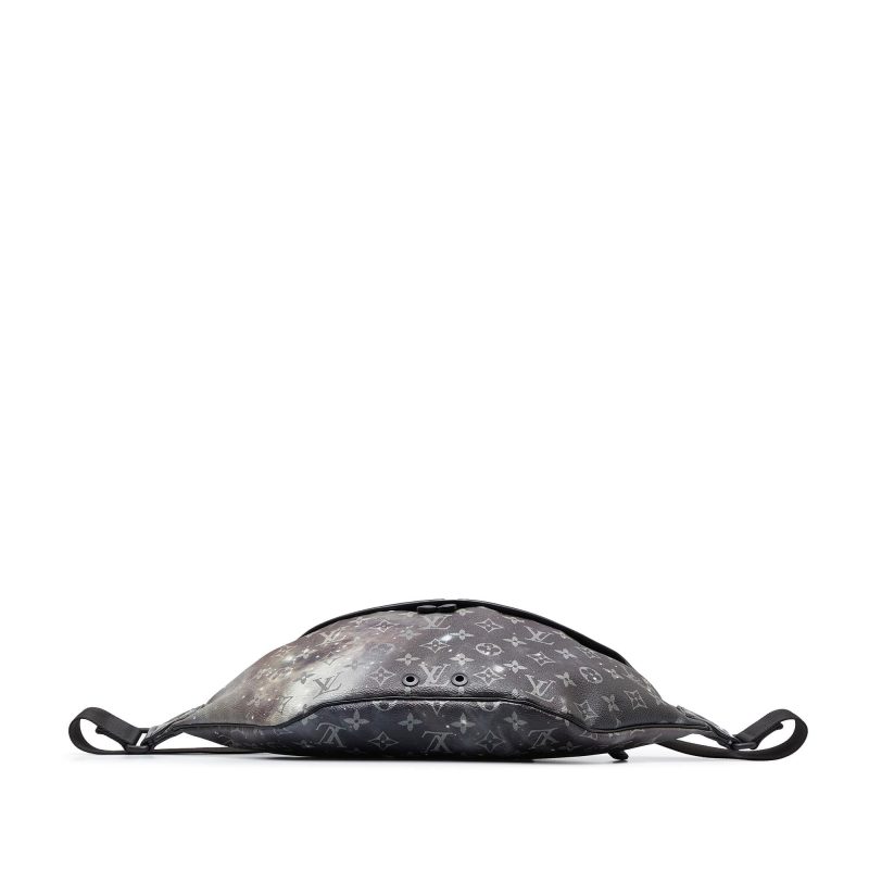 Louis Vuitton Monogram Galaxy Discovery Bumbag (SHG-eeGzY4) - Image 3