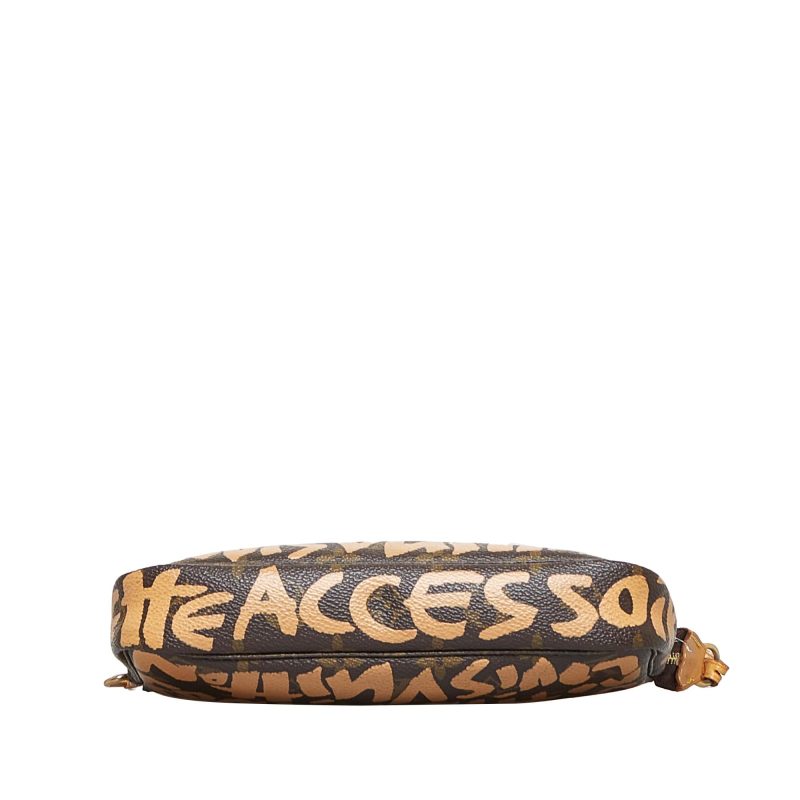 Louis Vuitton Monogram Graffiti Pochette Accessoires (SHG-uPkKxv) - Image 3
