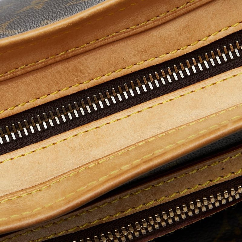 Louis Vuitton Monogram Hudson GM (SHG-gafTrh) - Image 9