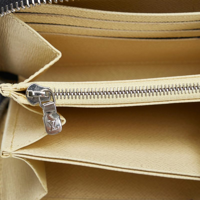 Louis Vuitton Monogram LV Pop Zippy Wallet (SHG-wnncdd) - Image 8