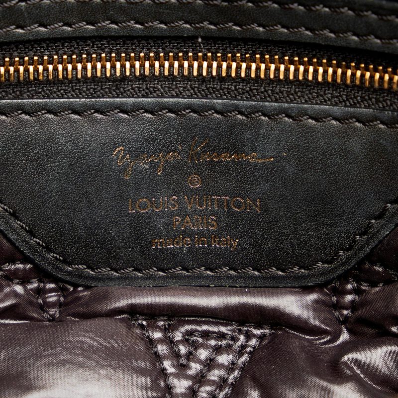 Louis Vuitton Monogram Lockit Vertical Yayoi Kusama Dots Infinity MM (SHG-31818) - Image 6