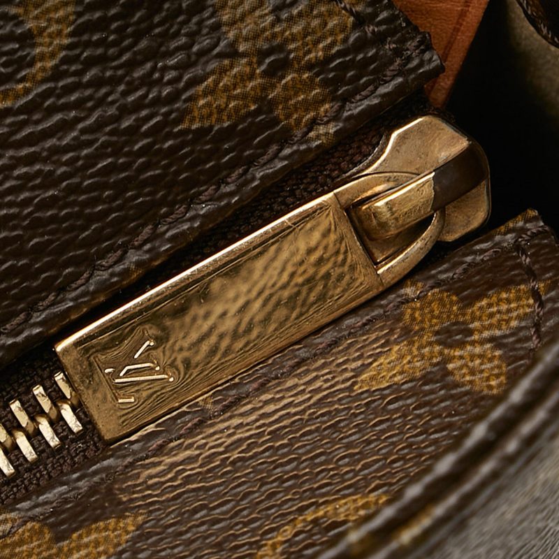 Louis Vuitton Monogram Luco (SHG-37465) - Image 10
