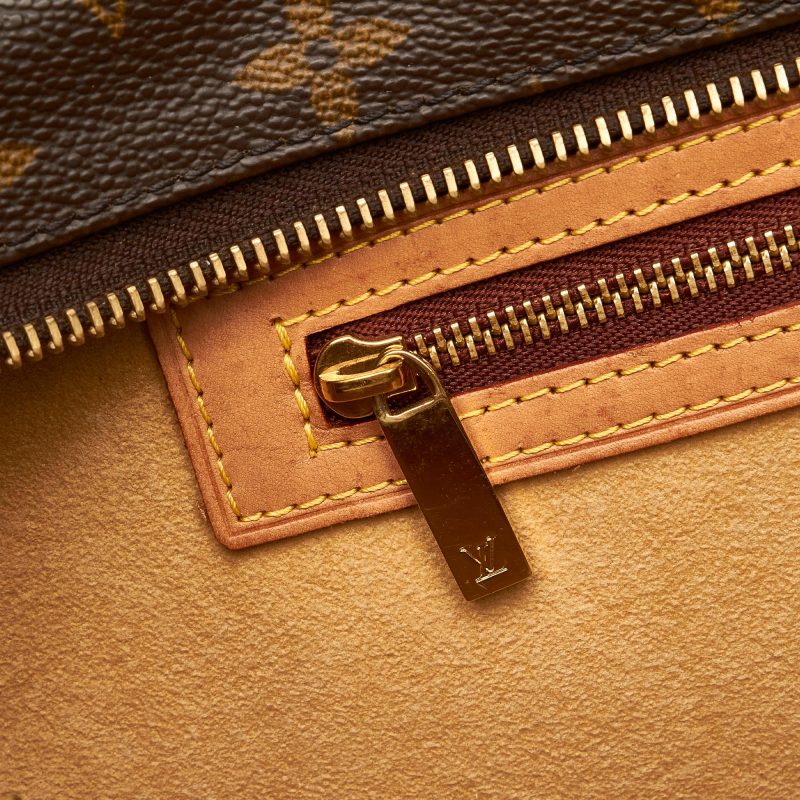 Louis Vuitton Monogram Luco (SHG-fAtE6M) - Image 10