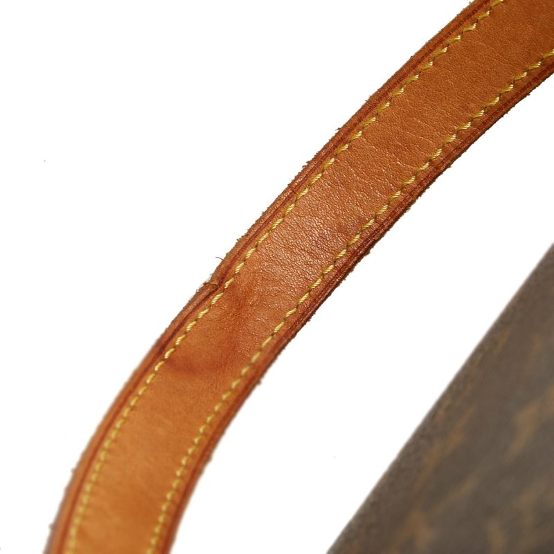 Louis Vuitton Monogram Luco (SHG-M3l08g) - Image 9