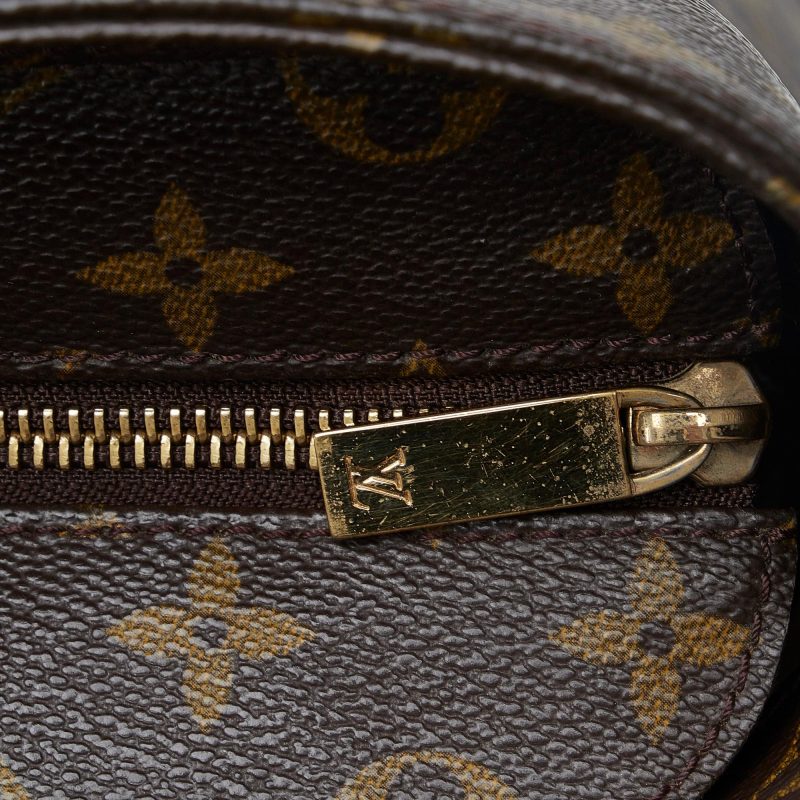Louis Vuitton Monogram Luco (SHG-gAV1hK) - Image 9