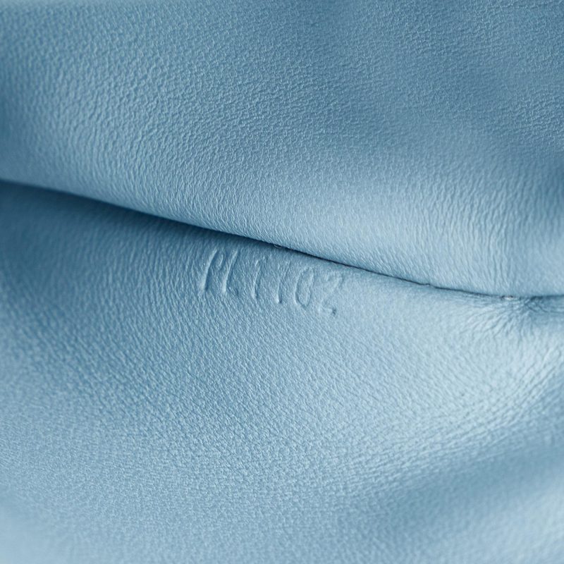 Louis Vuitton Monogram Mama Broderie Pochette (SHG-ymzmye) - Image 7