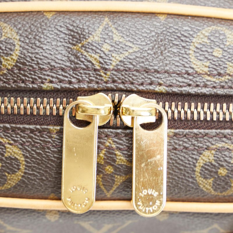 Louis Vuitton Monogram Manhattan PM (SHG-9TIWOD) - Image 8