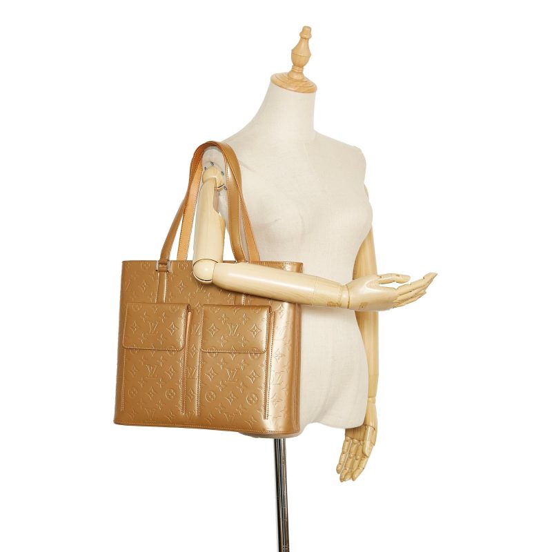 Louis Vuitton Monogram Mat Wilwood (SHG-i2mLBd) - Image 4
