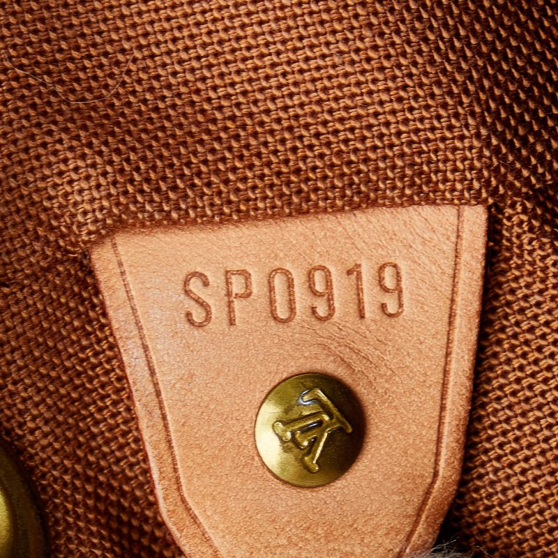 Louis Vuitton Monogram Montsouris MM (SHG-o7rgxm) - Image 7