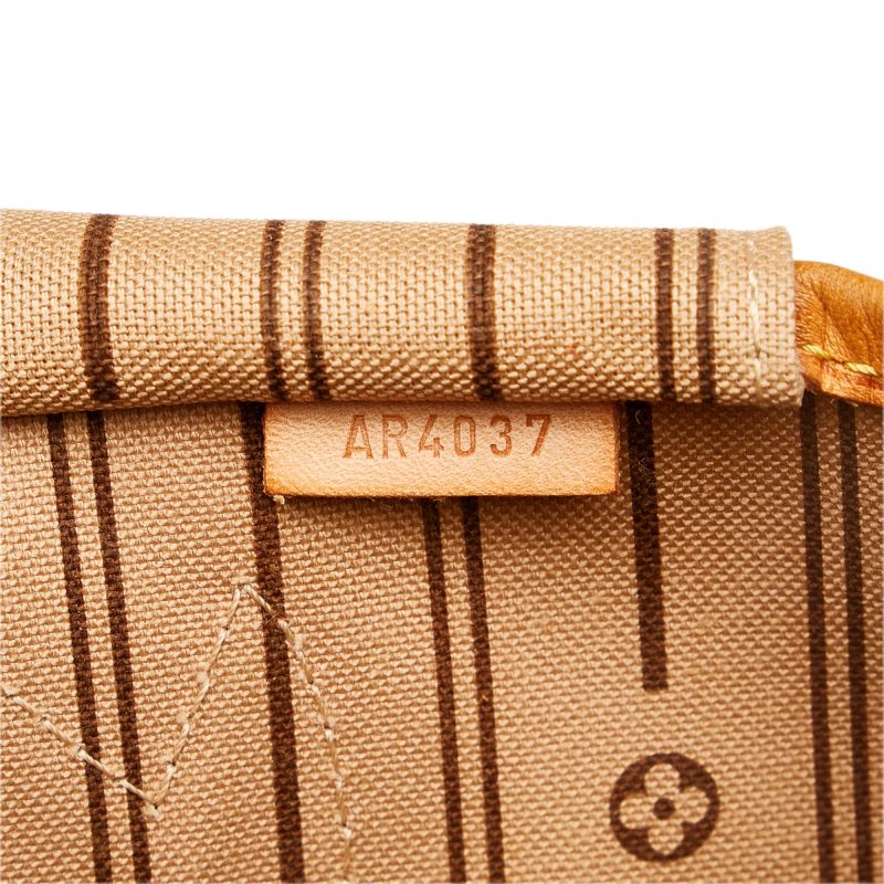 Louis Vuitton Monogram Neverfull MM (SHG-36233) - Image 7