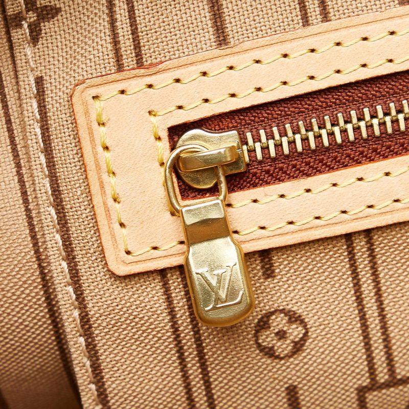 Louis Vuitton Monogram Neverfull PM (SHG-a8hOd0) - Image 8
