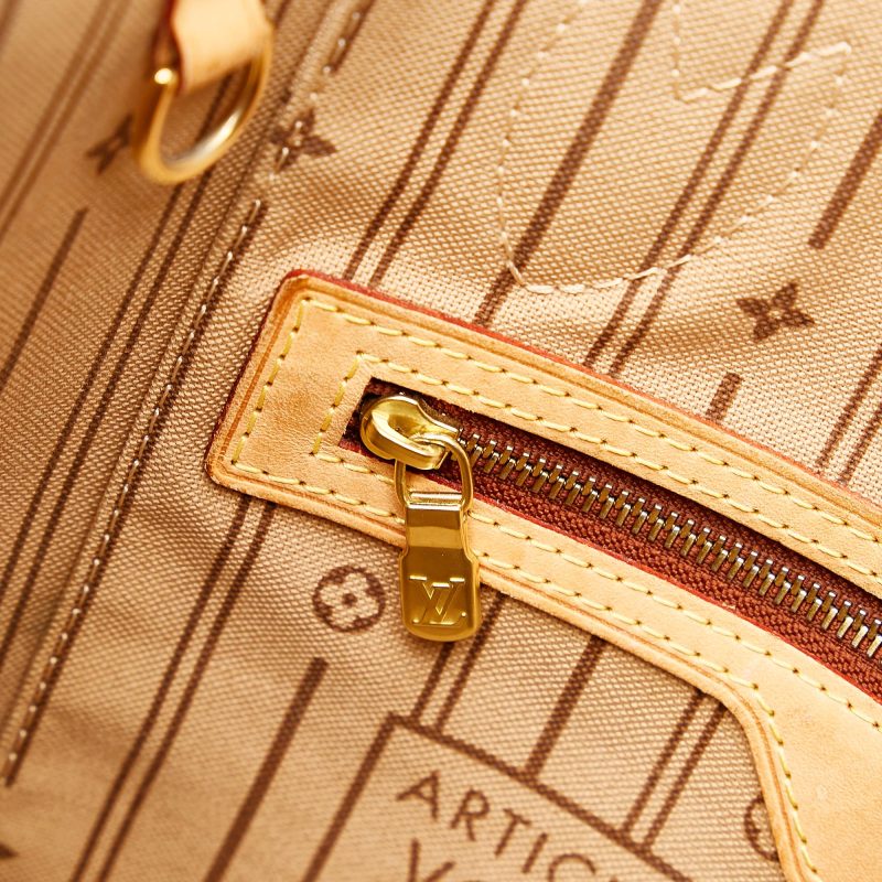 Louis Vuitton Monogram Neverfull PM (SHG-RihqMV) - Image 8