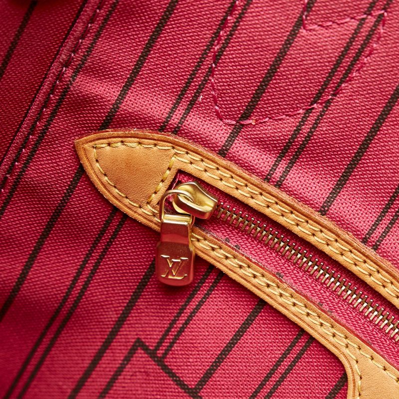 Louis Vuitton Monogram Neverfull PM (SHG-UMvGku) - Image 8