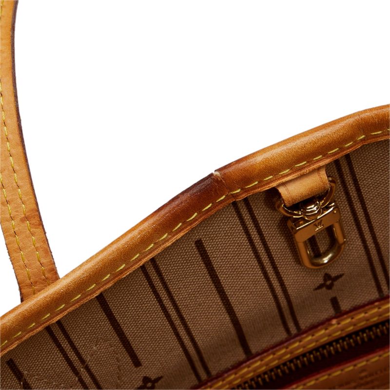 Louis Vuitton Monogram Neverfull PM (SHG-F9v23v) - Image 9