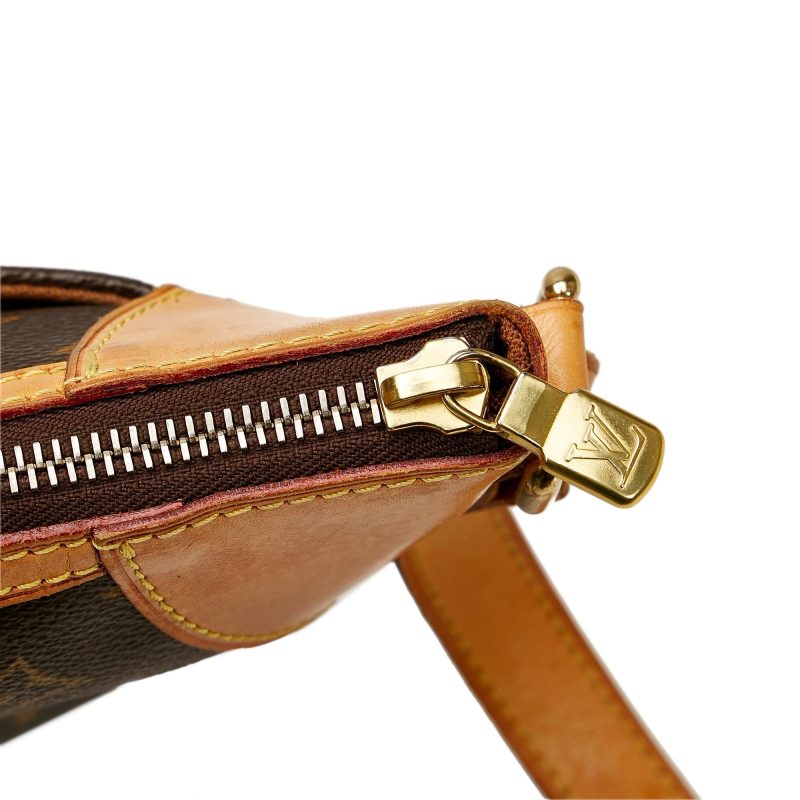 Louis Vuitton Monogram Odeon MM (SHG-rRDILo) - Image 8