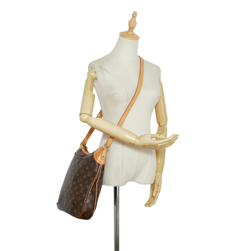 Louis Vuitton Monogram Odeon PM (SHG-OUJztx) - Image 4