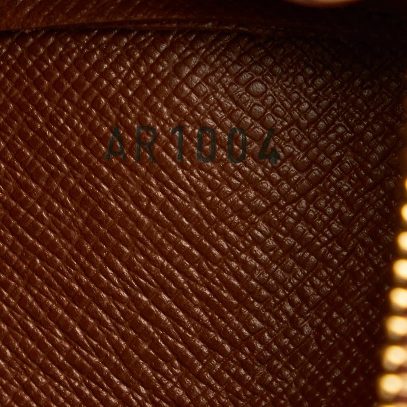 Louis Vuitton Monogram Orsay (SHG-32932) - Image 7