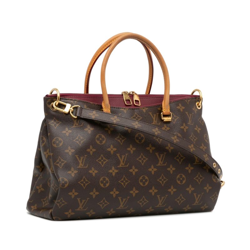 Louis Vuitton Monogram Pallas MM (SHG-WGCWFH)
