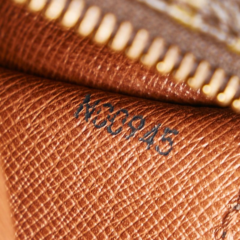 Louis Vuitton Monogram Papillon 26 (SHG-37535) - Image 7