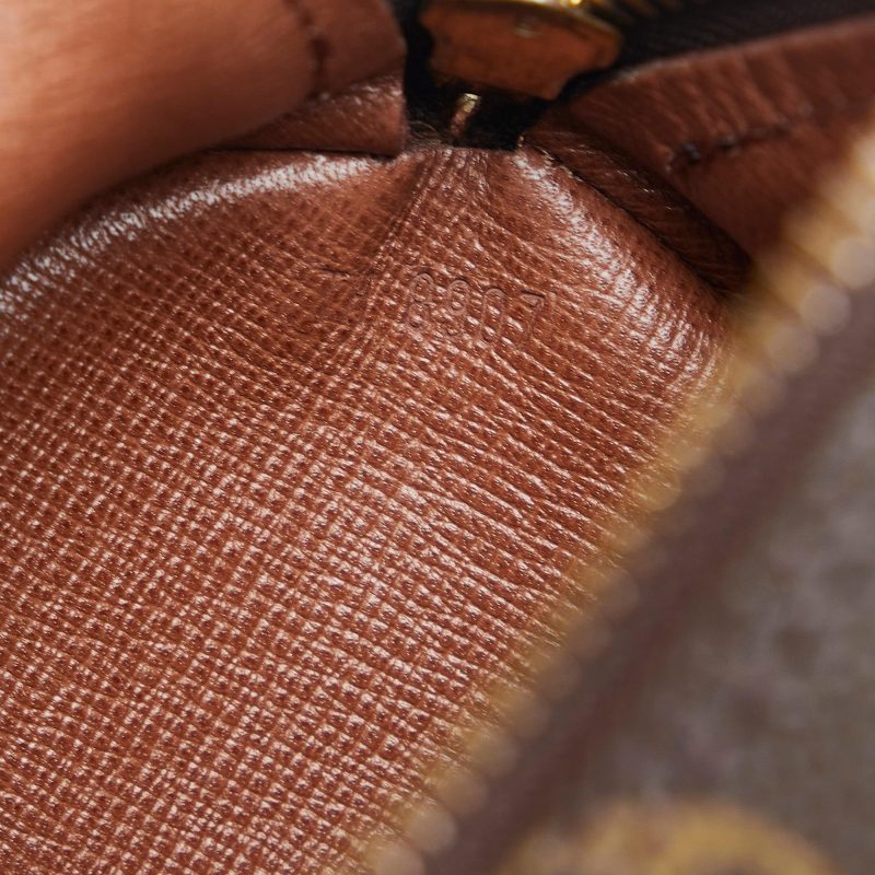 Louis Vuitton Monogram Papillon 26 (SHG-Gn9ejq) - Image 6
