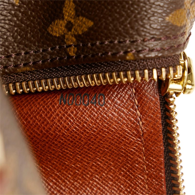 Louis Vuitton Monogram Papillon 30 (SHG-34407) - Image 7
