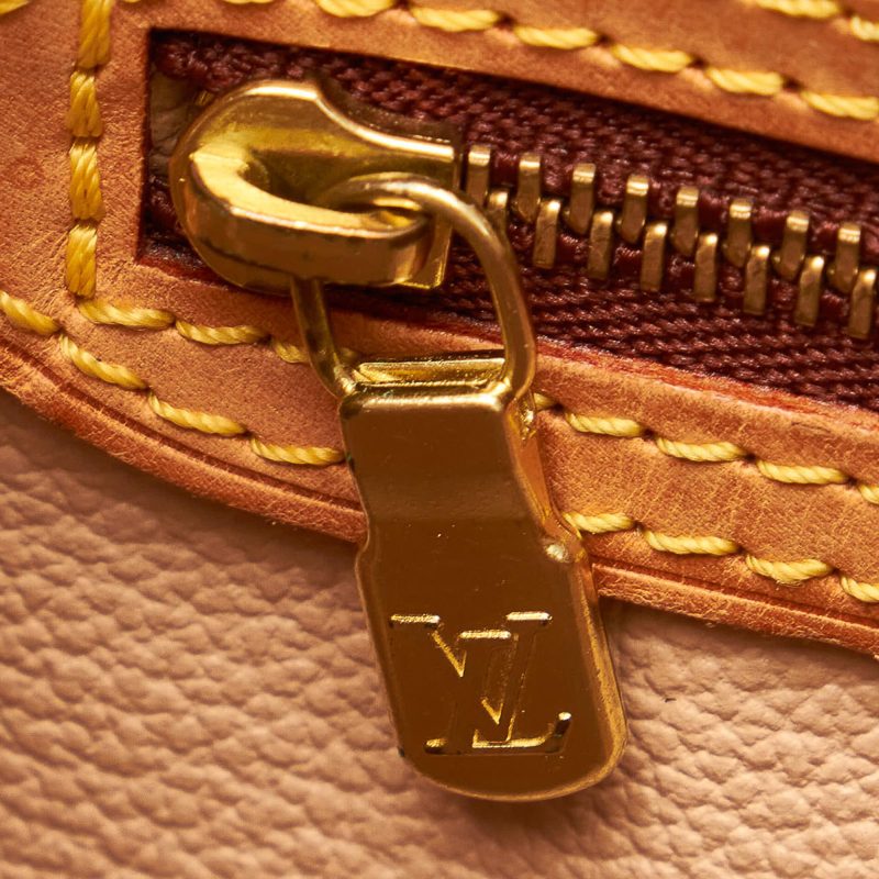 Louis Vuitton Monogram Petit Bucket Bag (SHG-32610) - Image 8