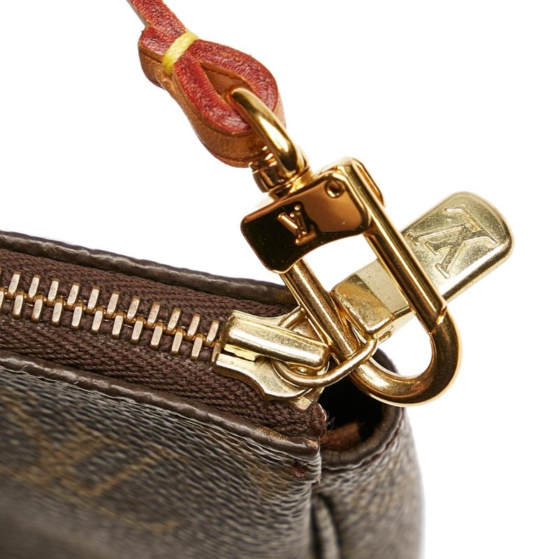 Louis Vuitton Monogram Pochette Accessoires (SHG-32912) - Image 8