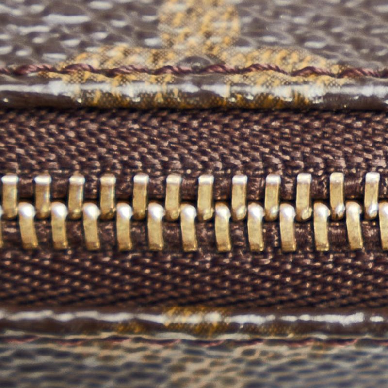 Louis Vuitton Monogram Pochette Accessoires (SHG-cVMbGX) - Image 9
