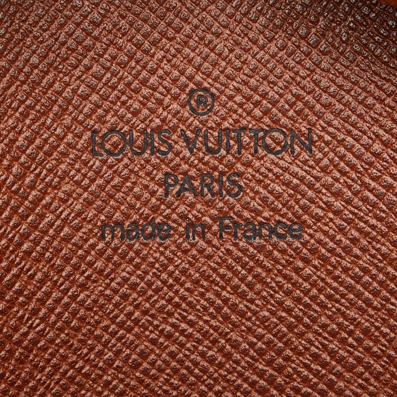 Louis Vuitton Monogram Pochette Homme (SHG-tbpRyu) - Image 6