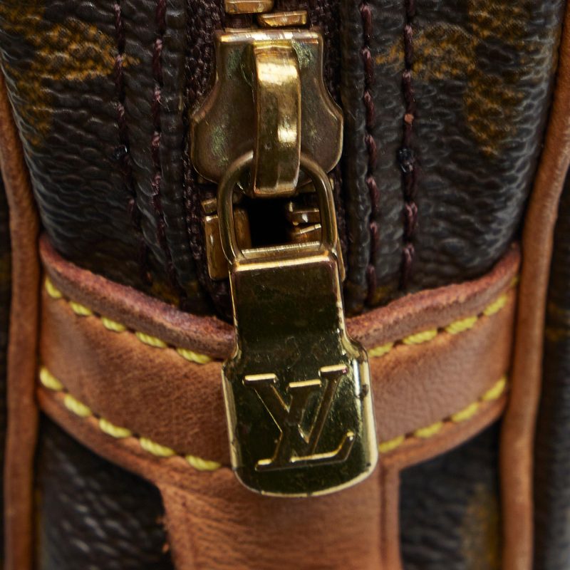 Louis Vuitton Monogram Pochette Marly Bandouliere (SHG-aZRvbS) - Image 10