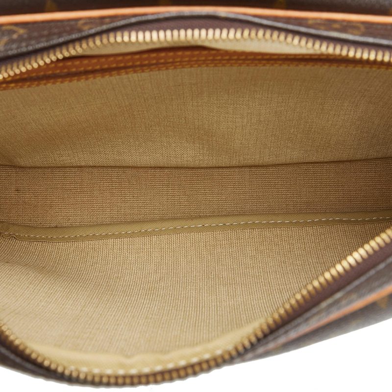 Louis Vuitton Monogram Reporter PM - Image 5