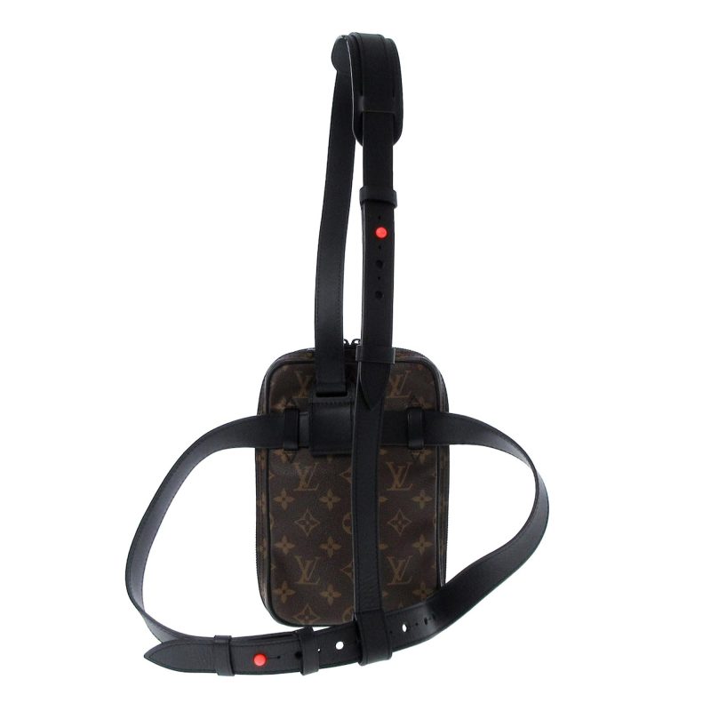 Louis Vuitton Monogram Solar Ray Utility Side Bag (SHG-Wvqy8n) - Image 2