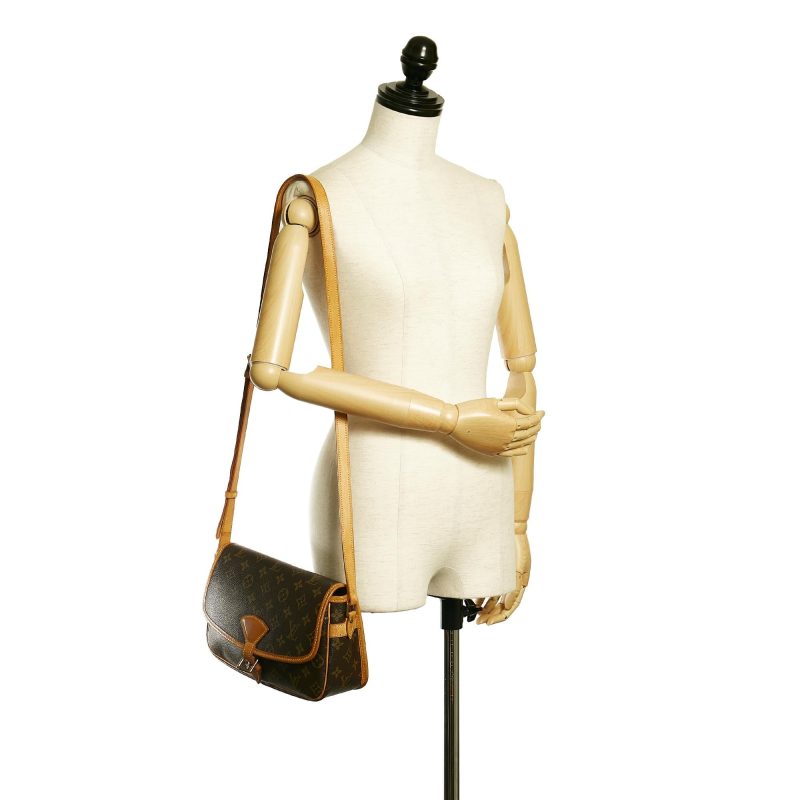 Louis Vuitton Monogram Sologne (SHG-34528) - Image 4