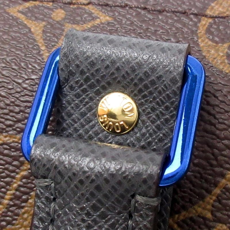 Louis Vuitton Monogram Taiga Outdoor Keepall Bandouliere 45 (SHG-sbH6nS) - Image 9