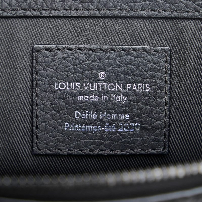 Louis Vuitton Monogram Taurillon Sac Plat (SHG-7zsfVO) - Image 6