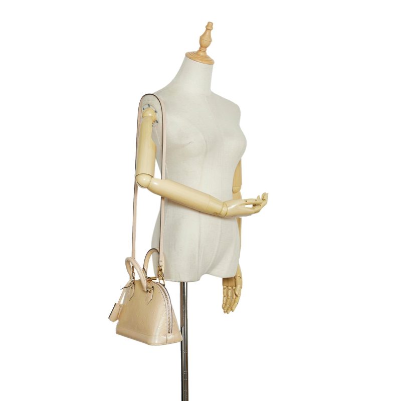 Louis Vuitton Monogram Vernis Alma BB (SHG-KbY5nW) - Image 9
