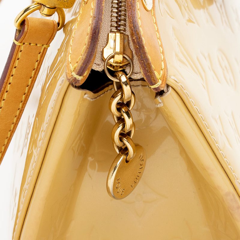 Louis Vuitton Monogram Vernis Brea MM Satchel (SHF-21419) - Image 9