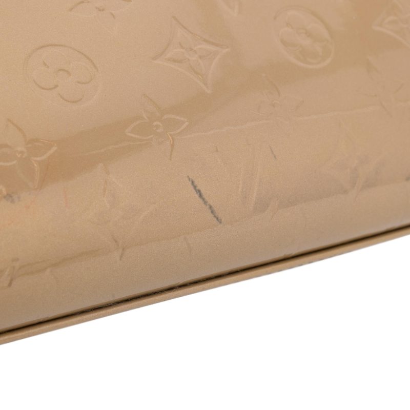 Louis Vuitton Monogram Vernis Brea MM (SHG-EXu7oQ) - Image 10