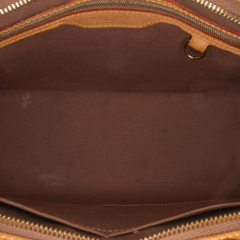 Louis Vuitton Monogram Vernis Brea MM (SHG-EXu7oQ) - Image 6