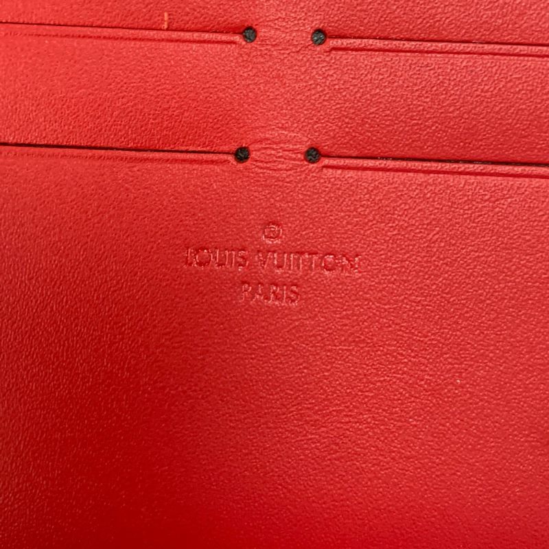 Louis Vuitton Monogram Vernis Pochette Felicie (SHG-GgZlqY) - Image 6
