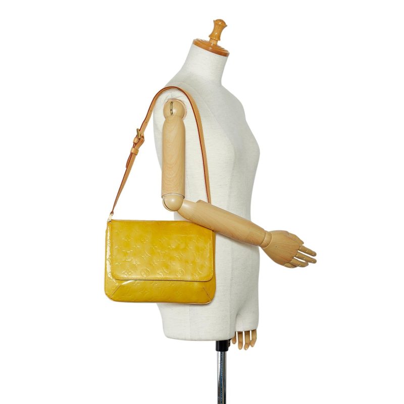 Louis Vuitton Monogram Vernis Thompson Street (SHG-RdACiG) - Image 4