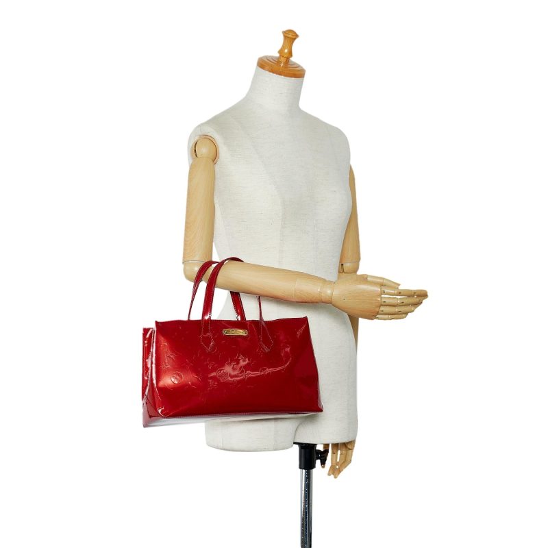 Louis Vuitton Monogram Vernis Wilshire PM (SHG-a7HjnB) - Image 4