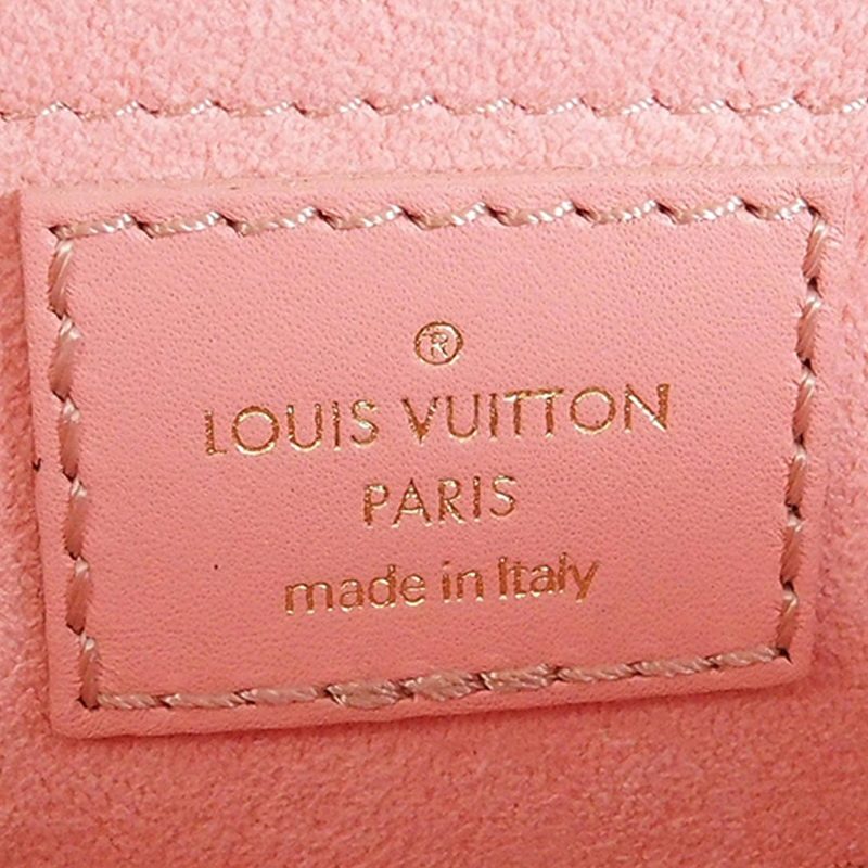 Louis Vuitton New Wave Love Lock Heart Crossbody (SHG-36737) - Image 5