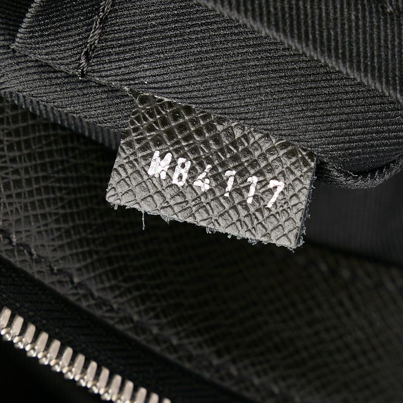 Louis Vuitton Taiga Anton Briefcase (SHG-QDJcXn) - Image 8