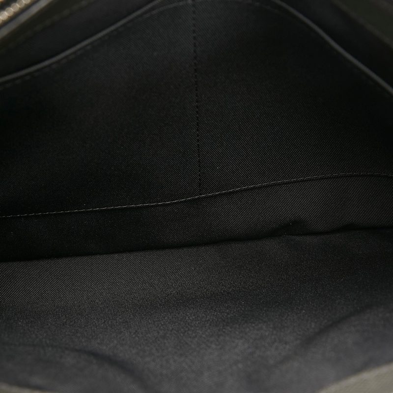 Louis Vuitton Taiga Anton Briefcase (SHG-QDJcXn) - Image 6