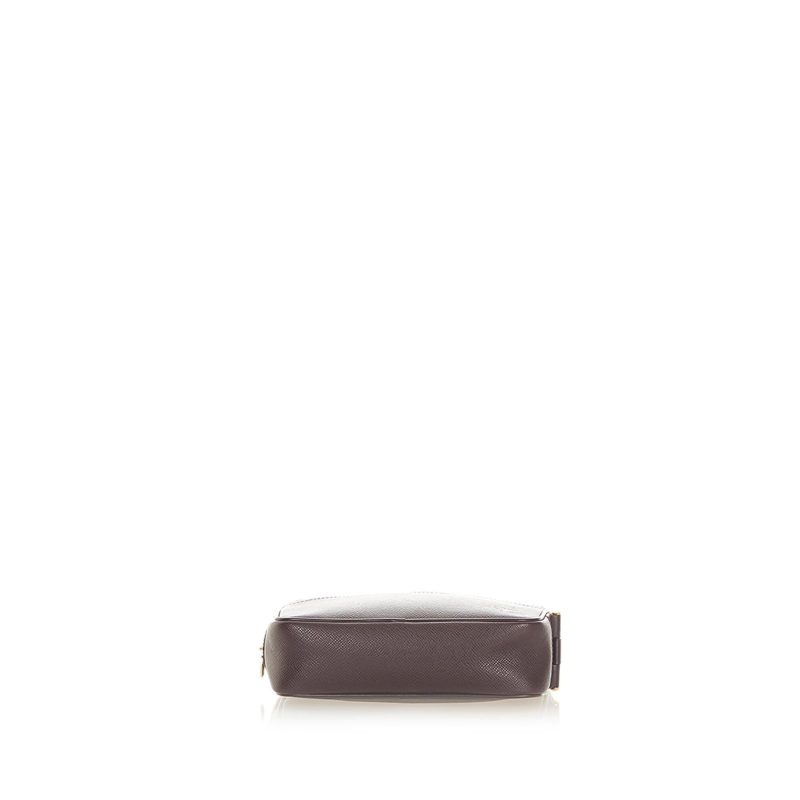 Louis Vuitton Taiga Kaluga Clutch Bag (SHG-sVihe4) - Image 3